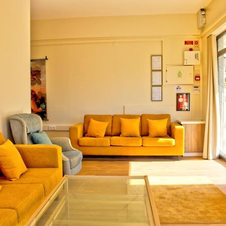 Lulu'S Guesthouse Atouguia Da Baleia Eksteriør bilde