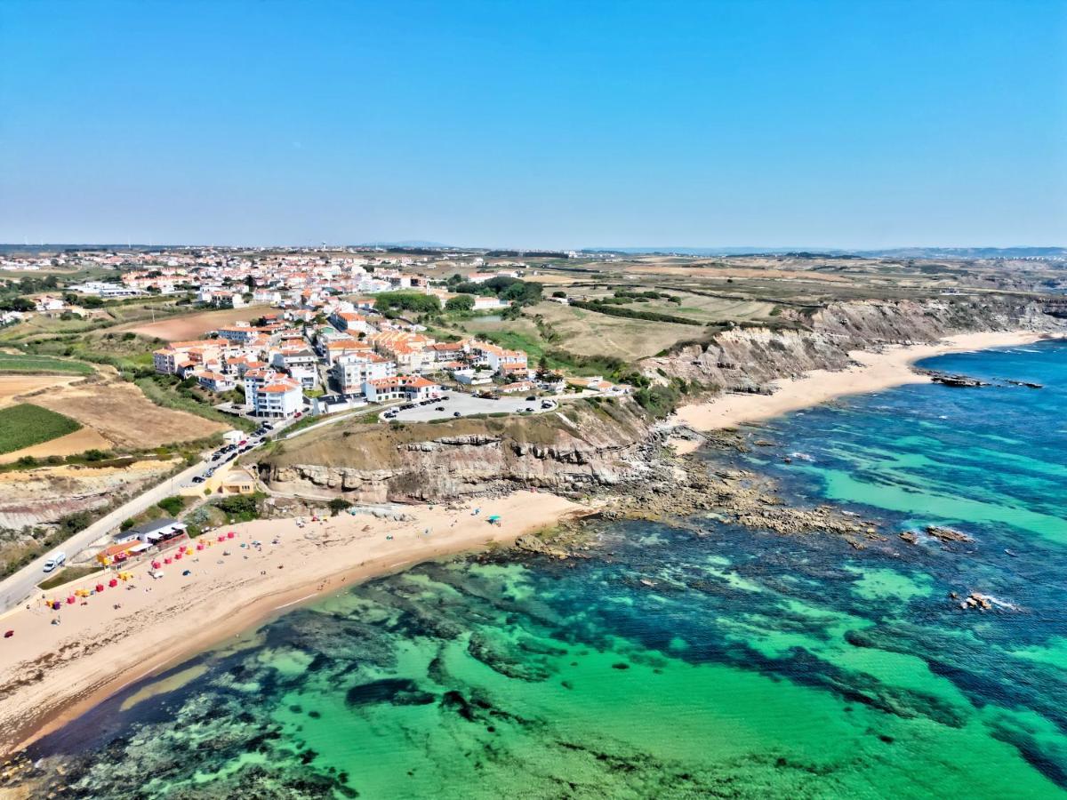 Lulu'S Guesthouse Atouguia Da Baleia Eksteriør bilde